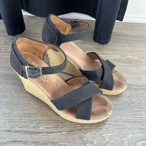 TOMS Strappy Canvas Wedge Sandal Black 5.5